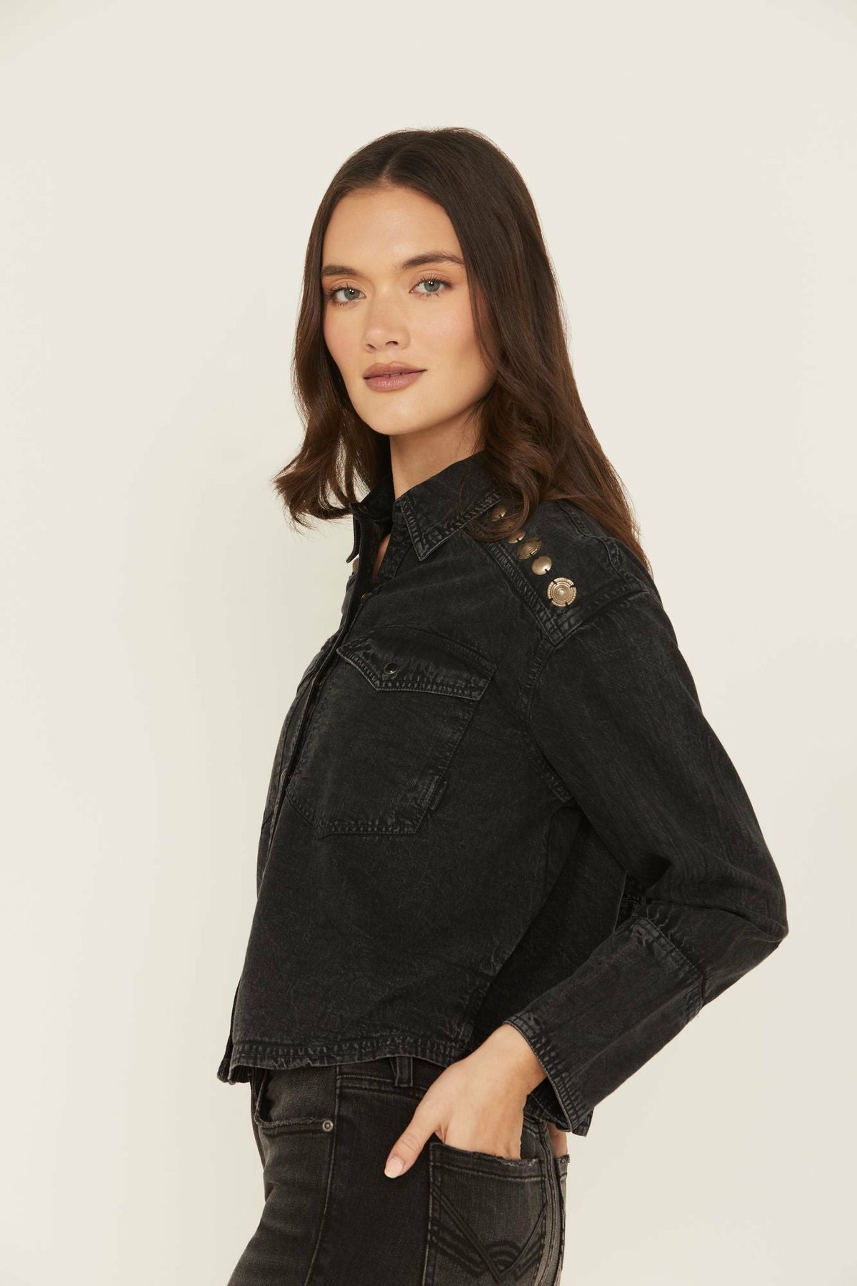 Concho Embellished Long Sleeve Snap Western Shirt