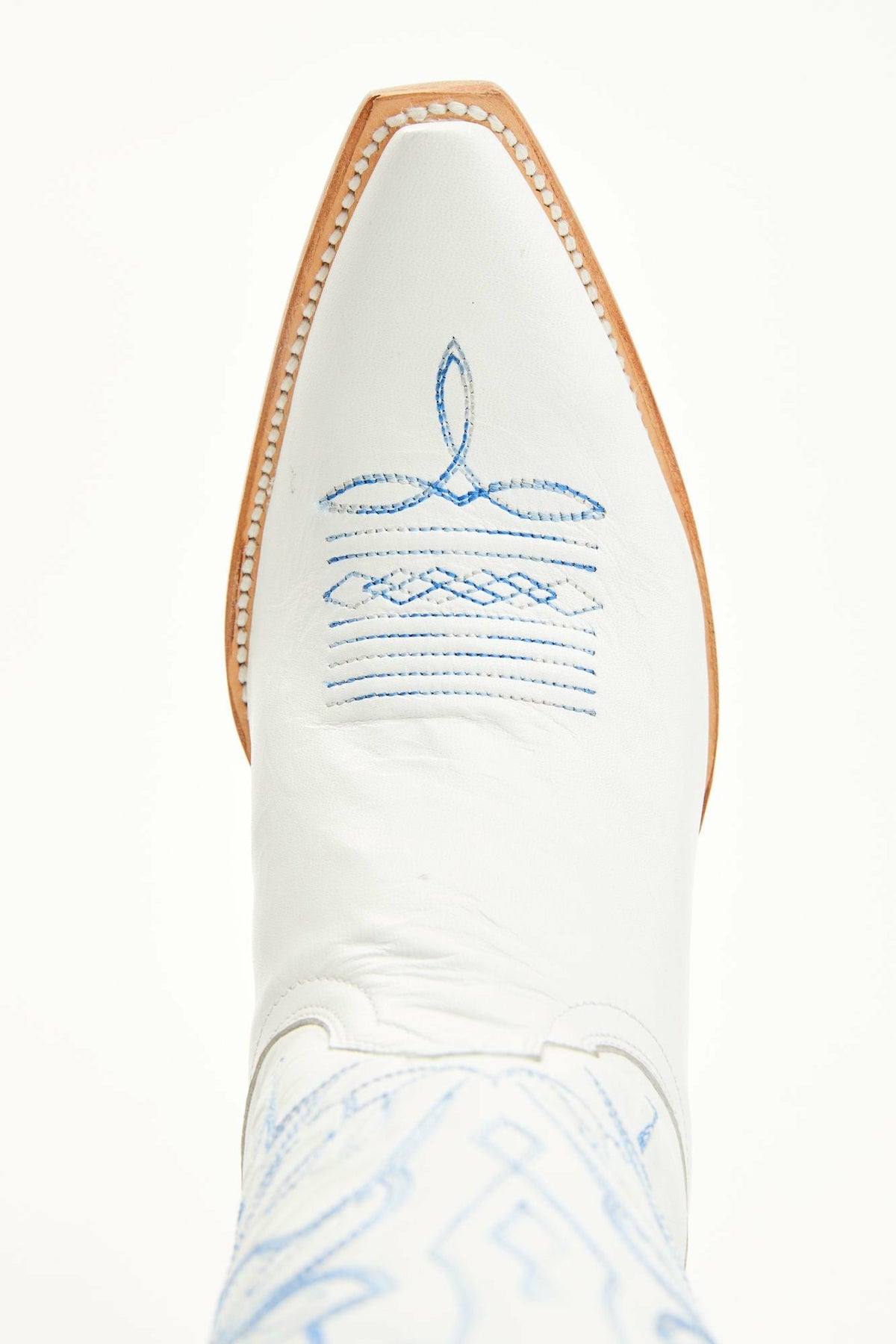 Wings White Western Boots - Snip Toe