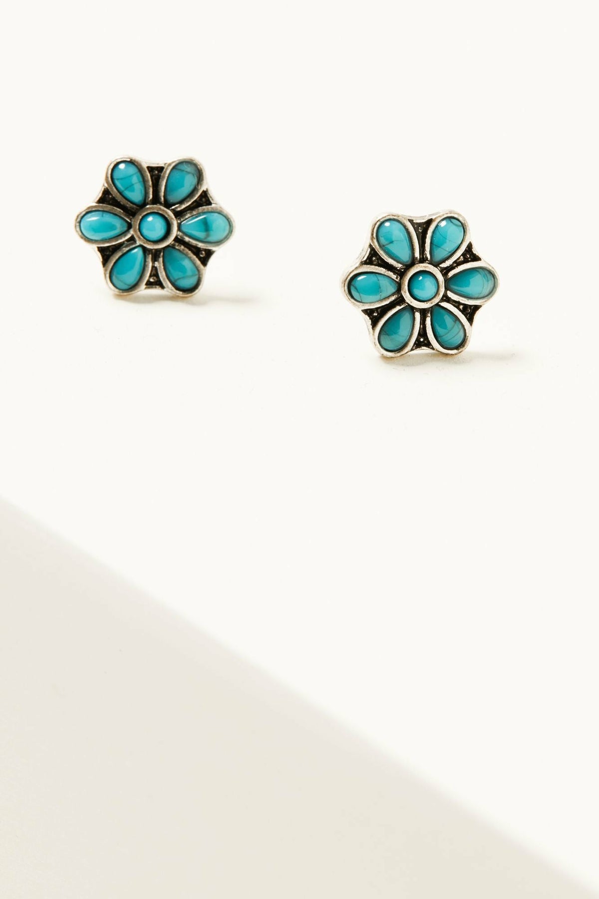 Esther Outlaw earring Set - 5 Piece