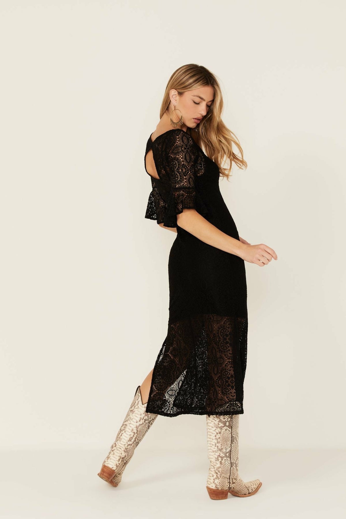 Firefly Road Lace Maxi Dress