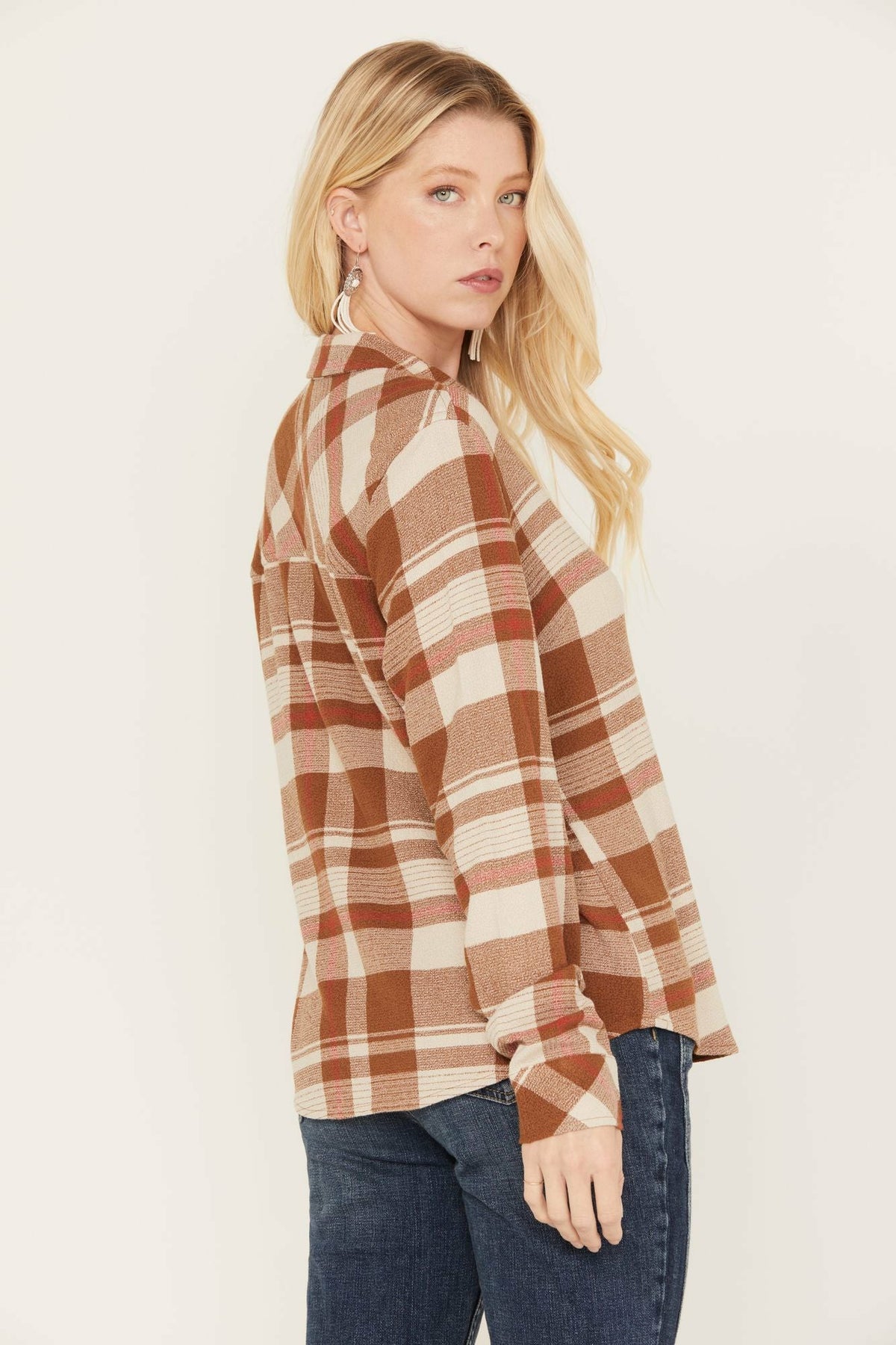 Woodlands Feather Light Plaid Western Top