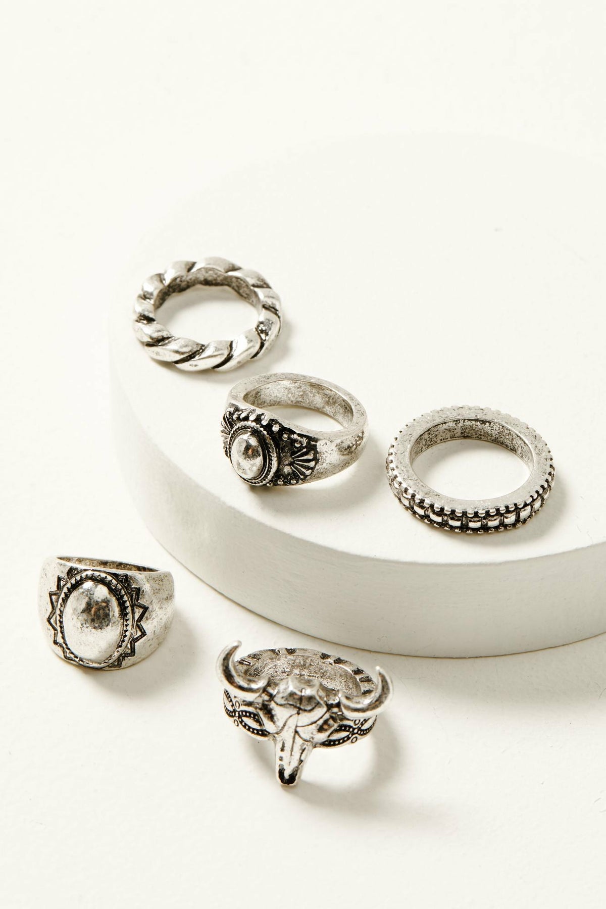 Irondale Ring Set
