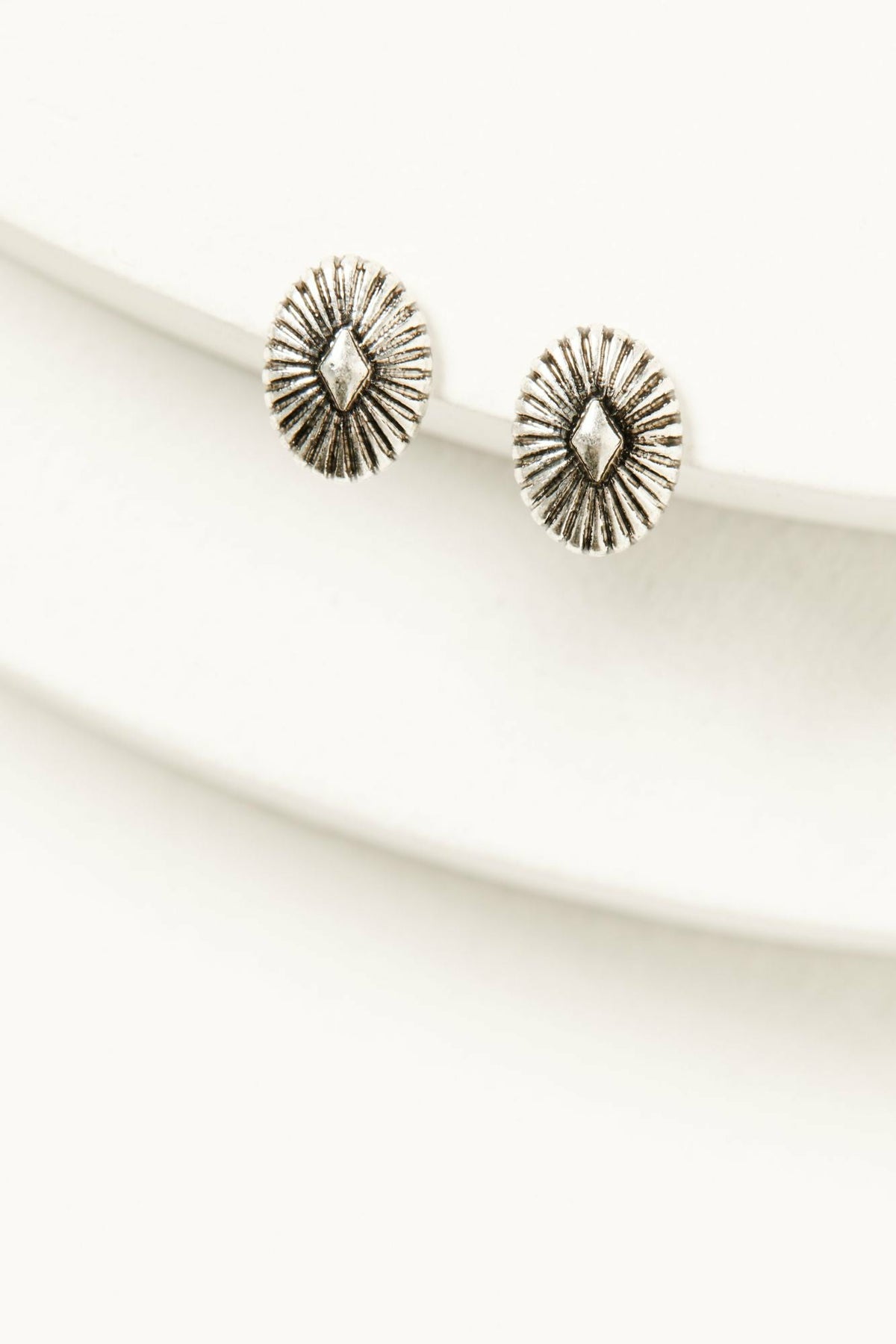 Dorella Earring Set