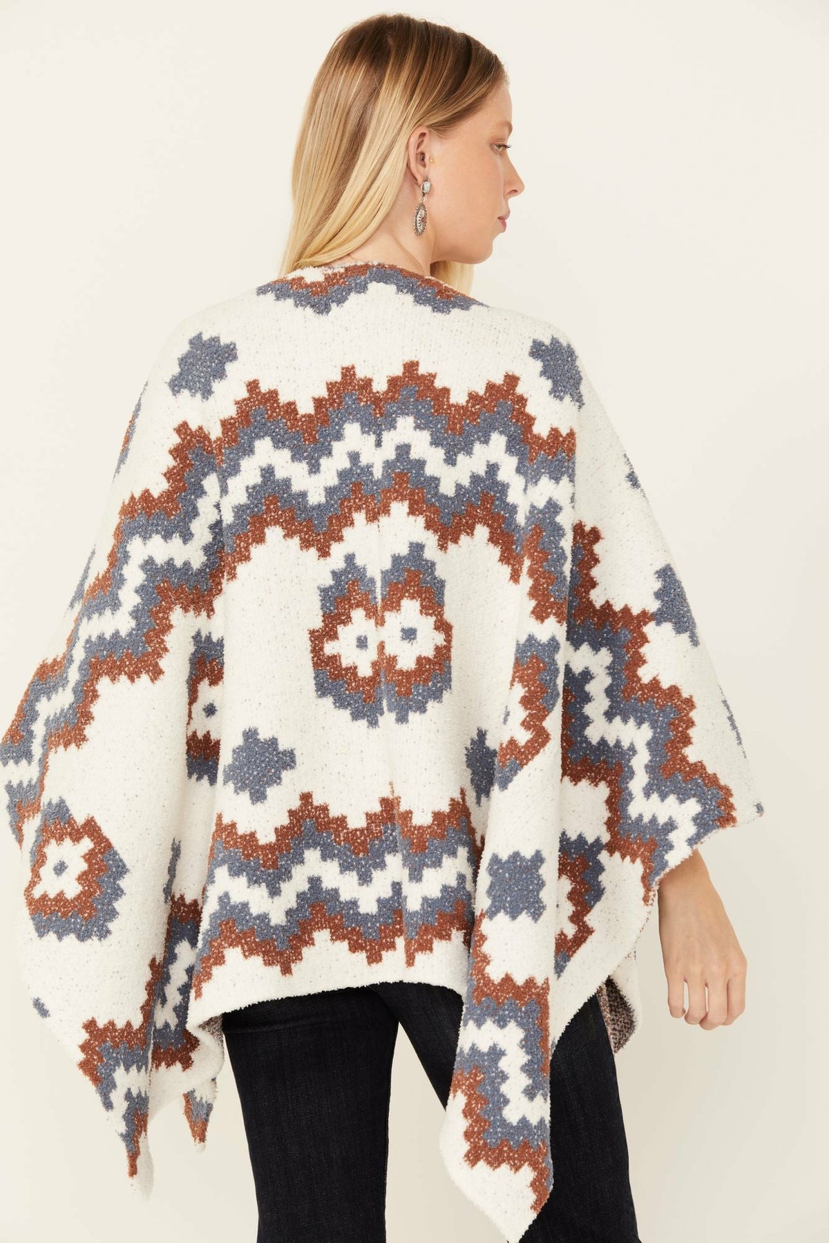 Hays Elm Cozy Shawl